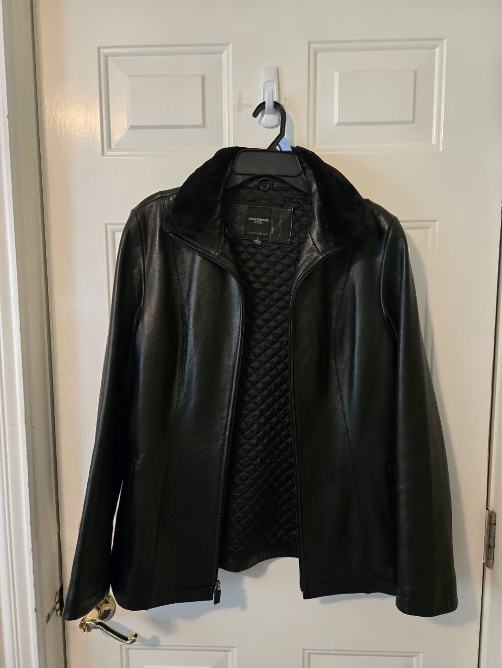 Vintage Colebrook & Co. Classic Black Womens Leather Jacket with Quilted Lining